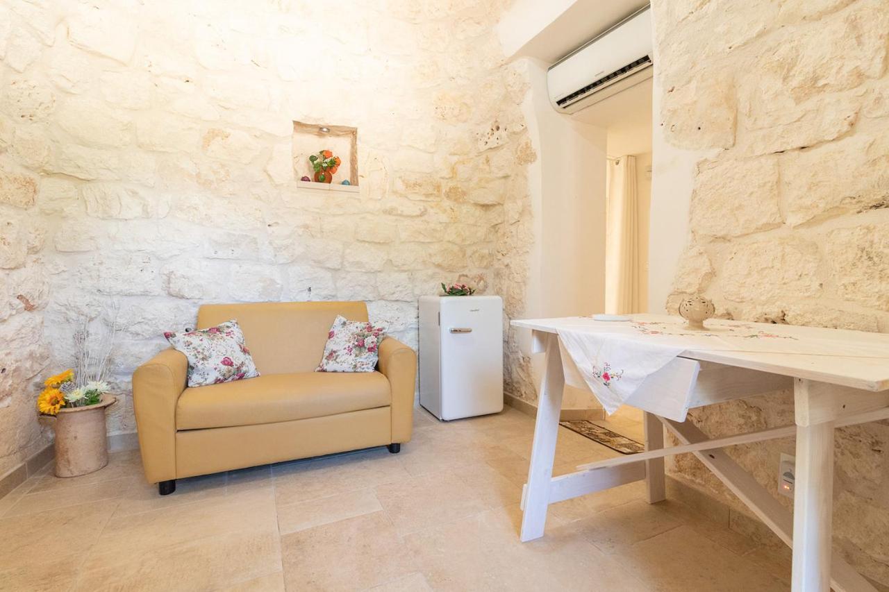 Trullo Carsico By Itriahomes Ceglie Messapica Eksteriør billede