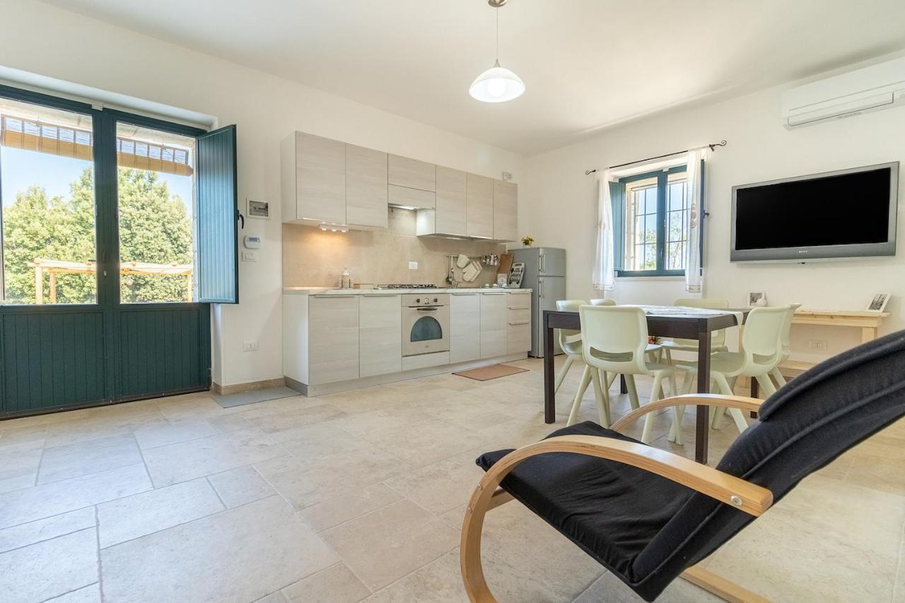 Trullo Carsico By Itriahomes Ceglie Messapica Eksteriør billede